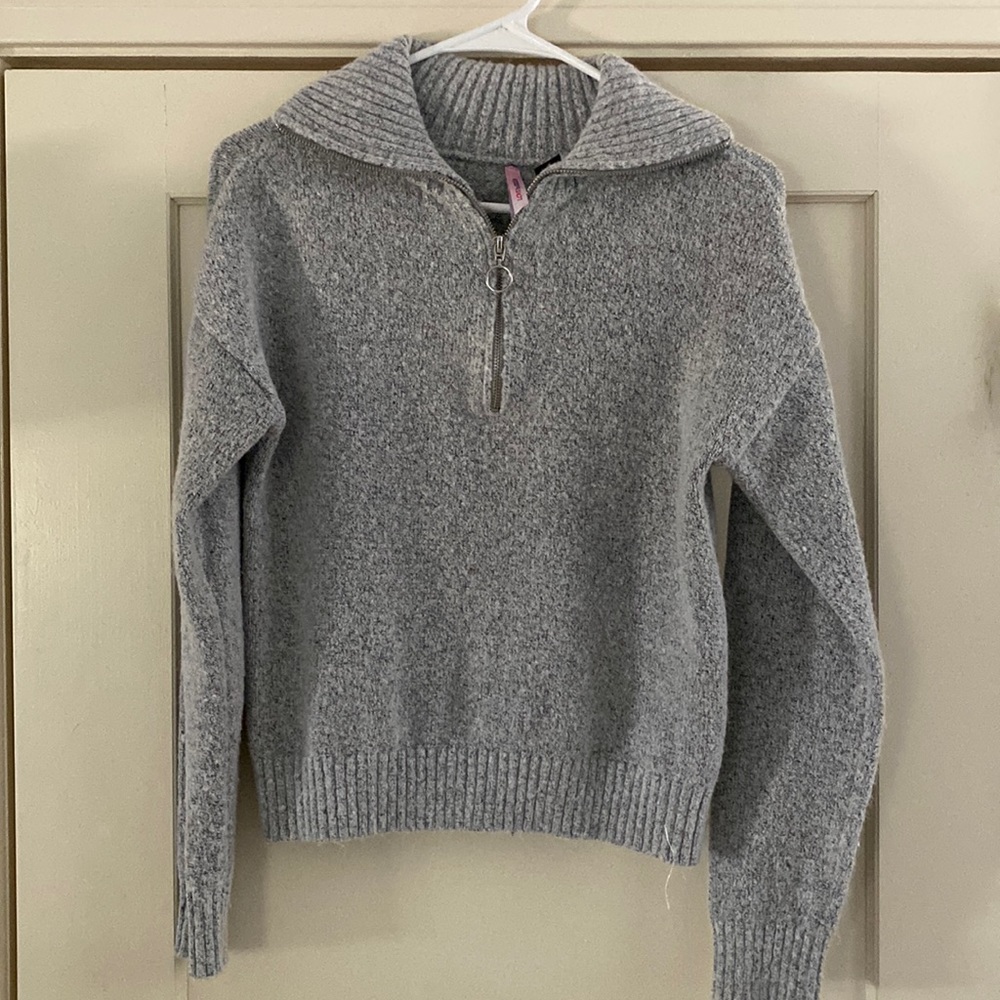 LovebyDesign Gray Sweater